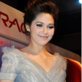 ชมพู่ อารยา