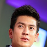 พี่ ติ๊ก ซูมๆๆๆๆ หน้า ใกล้ๆๆๆๆๆๆๆๆๆๆๆ มาดูกัน