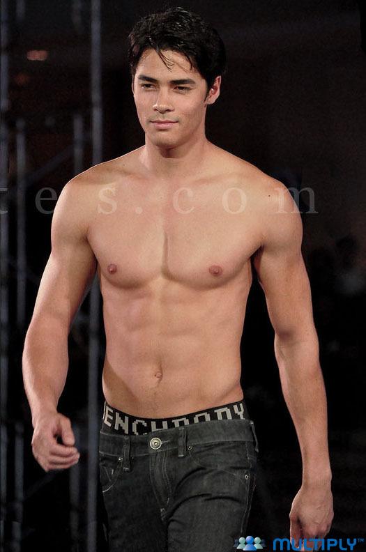 Benjamin Tang