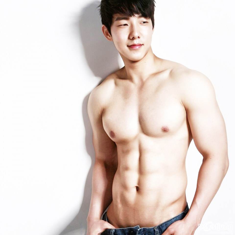 корейские мужчины голые фото 93