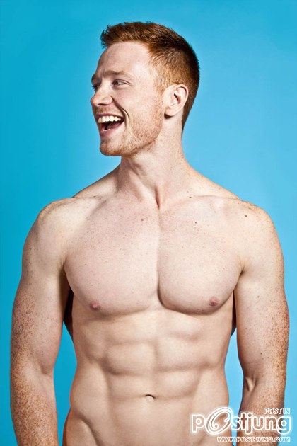 RED HOT by Thomas Knights : HQ Images