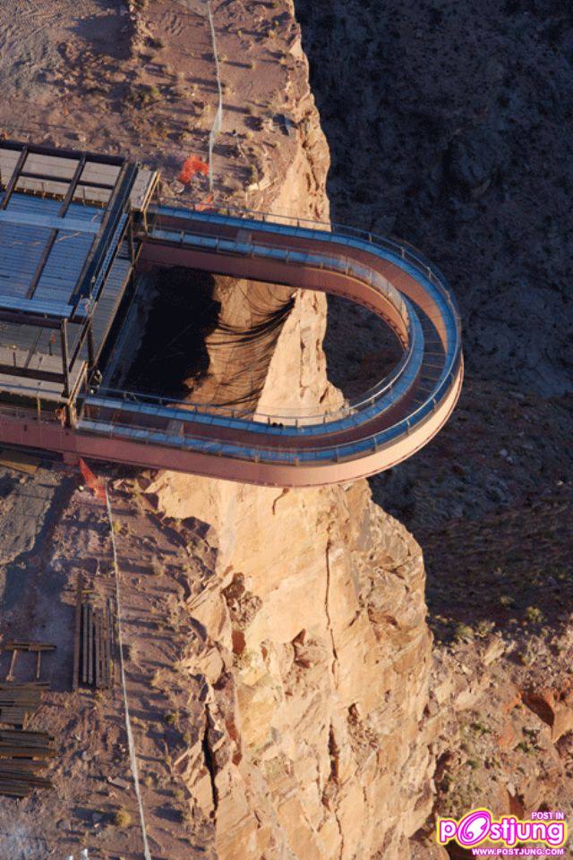 ทางเดินกระจก เหนือแกรนด์แคนย่อน ( Glass Walkway Over Grand Canyon )